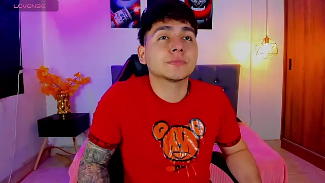 Nicolas James Sc online show from February 9, 2026, 2:59 pm