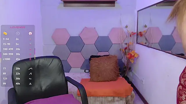 Ximena Grant online show from July 6, 2026, 11:39 am