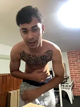 condenovin online show from November 5, 2025, 6:33 pm