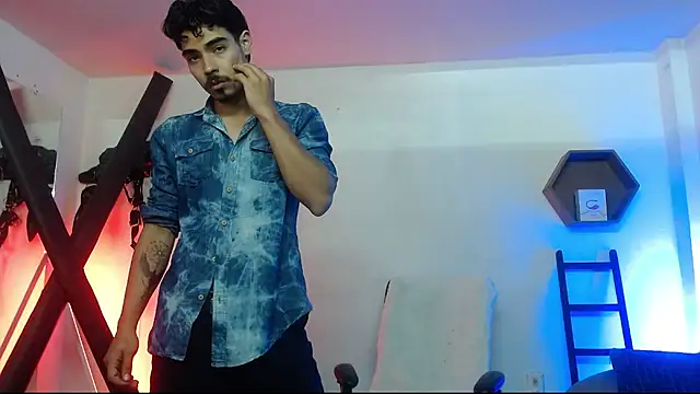 Snapshot of subarashi_ishi69 chatting on March 6, 2026, 10:27 pm subarashi ishi69 online show from March 6, 2026, 10:27 pm