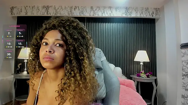 Snapshot of Amarafire chatting on November 25, 2025, 1:00 pm Amarafire online show from November 25, 2025, 1:00 pm