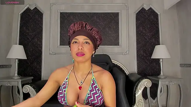 Snapshot of Amarafire chatting on November 5, 2025, 12:52 pm Amarafire online show from November 5, 2025, 12:52 pm