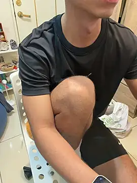 Snapshot of black_xun chatting on March 6, 2026, 8:20 am black xun online show from March 6, 2026, 8:20 am