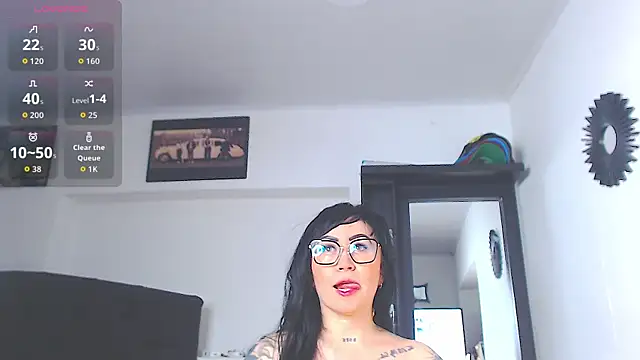 Snapshot of Vicky_hotmilf chatting on May 21, 2026, 7:50 am Vicky hotmilf online show from May 21, 2026, 7:50 am