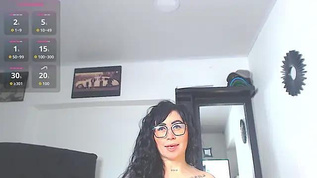 Snapshot of Vicky_hotmilf chatting on May 29, 2026, 11:27 am Vicky hotmilf online show from May 29, 2026, 11:27 am