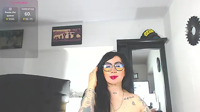 Vicky hotmilf online show from February 4, 2026, 11:05 am