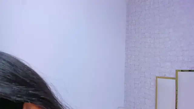 Snapshot of Mia_and_lexy chatting on December 5, 2025, 3:05 am Mia and lexy online show from December 5, 2025, 3:05 am