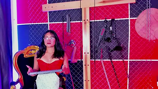 Snapshot of Mr_Alejandra_bdsm chatting on October 16, 2025, 7:00 pm Mr Alejandra bdsm online show from October 16, 2025, 7:00 pm