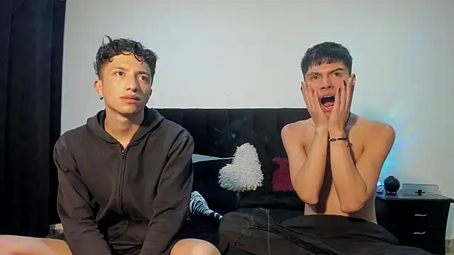 Snapshot of mhatias_ chatting on November 11, 2025, 2:39 am mhatias online show from November 11, 2025, 2:39 am