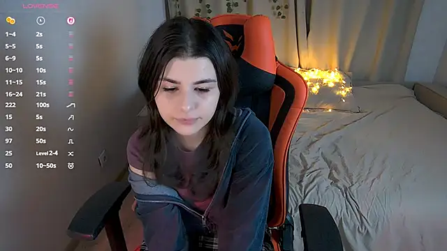 Snapshot of pyro_flerrr chatting on September 25, 2025, 6:03 pm pyro flerrr online show from September 25, 2025, 6:03 pm