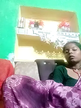 Hema4545 online show from October 8, 2025, 7:14 pm