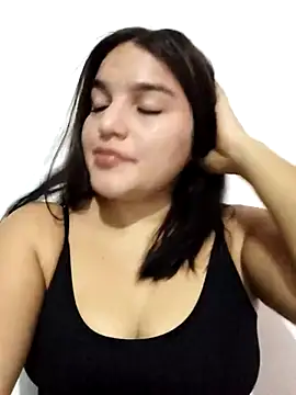 Snapshot of chloe_90 chatting on November 30, 2025, 12:00 am chloe 90 online show from November 30, 2025, 12:00 am