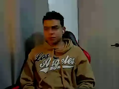 Snapshot of Axel-Latin-Boy chatting on September 24, 2025, 4:08 am Axel-Latin-Boy online show from September 24, 2025, 4:08 am