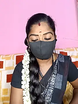 Snapshot of tamilammukuttyy chatting on November 16, 2025, 3:11 am tamilammukuttyy online show from November 16, 2025, 3:11 am