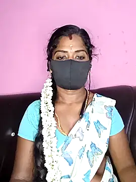 Snapshot of tamilammukuttyy chatting on November 13, 2025, 3:10 am tamilammukuttyy online show from November 13, 2025, 3:10 am