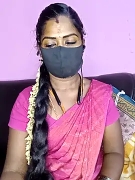 Snapshot of tamilammukuttyy chatting on November 28, 2025, 5:02 pm tamilammukuttyy online show from November 28, 2025, 5:02 pm