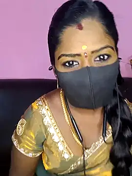 Snapshot of tamilammukuttyy chatting on October 26, 2025, 9:42 am tamilammukuttyy online show from October 26, 2025, 9:42 am