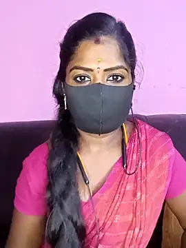 Snapshot of tamilammukuttyy chatting on December 5, 2025, 4:49 pm tamilammukuttyy online show from December 5, 2025, 4:49 pm