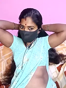 Snapshot of tamilammukuttyy chatting on November 21, 2025, 3:55 pm tamilammukuttyy online show from November 21, 2025, 3:55 pm