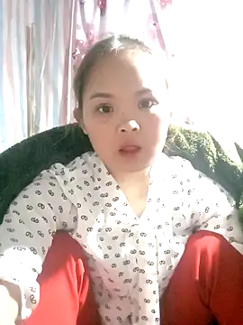 xinhxinhcute online show from February 2, 2026, 1:26 am