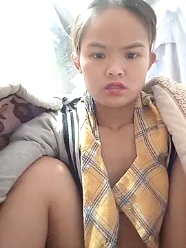 xinhxinhcute online show from September 29, 2025, 10:48 pm