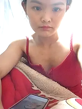 xinhxinhcute online show from October 26, 2025, 9:26 pm