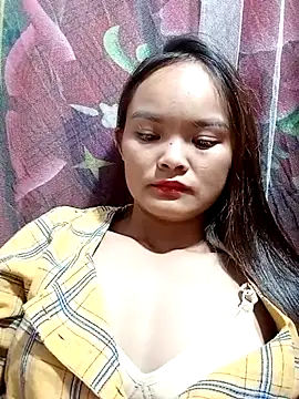 xinhxinhcute online show from September 16, 2025, 12:17 pm