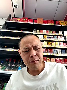 Snapshot of dajiba4718 chatting on October 24, 2025, 6:01 am dajiba4718 online show from October 24, 2025, 6:01 am