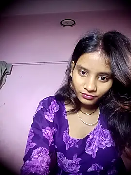 Hot Mayra  online show from November 27, 2025, 5:19 am