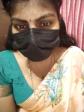 Snapshot of Nithiila chatting on October 16, 2025, 6:32 am Nithiila online show from October 16, 2025, 6:32 am