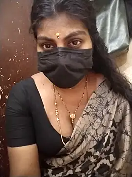 Snapshot of Nithiila chatting on January 10, 2026, 7:25 am Nithiila online show from January 10, 2026, 7:25 am