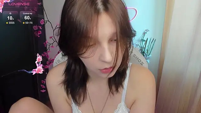 AudreyyKim online show from June 20, 2026, 8:19 am