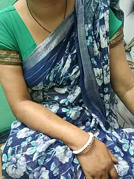 desi boudi87 online show from March 13, 2026, 9:47 am