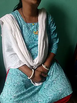 desi boudi87 online show from May 6, 2026, 3:54 am
