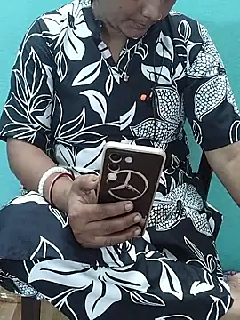 desi boudi87 online show from June 14, 2026, 8:04 am