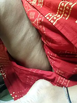 Snapshot of desi_boudi87 chatting on December 15, 2025, 5:19 pm desi boudi87 online show from December 15, 2025, 5:19 pm