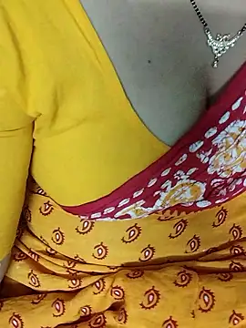 desi boudi87 online show from April 21, 2026, 3:29 pm