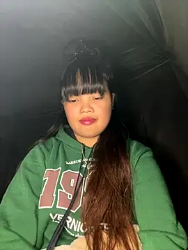 Snapshot of delwyn- chatting on November 22, 2025, 1:54 pm delwyn- online show from November 22, 2025, 1:54 pm