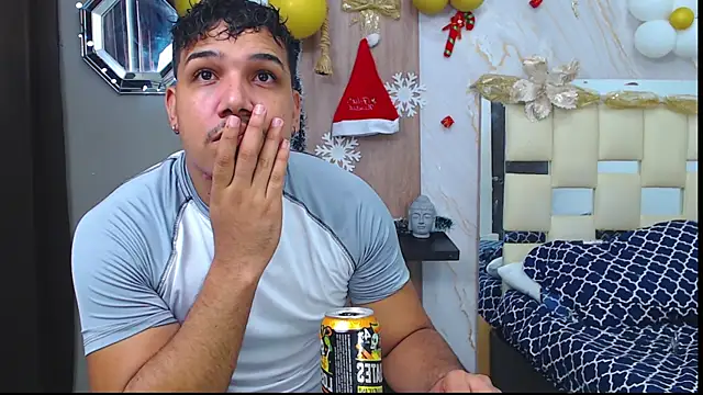 taylor collins  online show from November 18, 2025, 10:13 pm