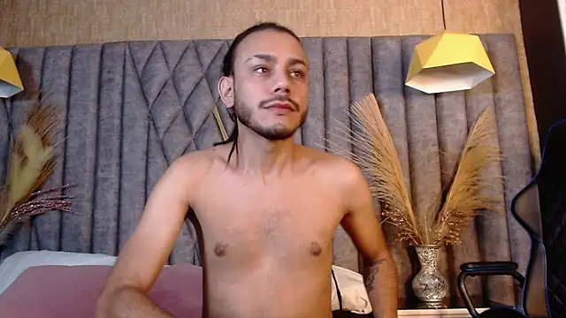 Boss Domiinator online show from October 9, 2025, 3:18 am