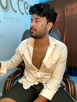 Snapshot of MeekBatgirl chatting on November 16, 2025, 5:12 am MeekBatgirl online show from November 16, 2025, 5:12 am