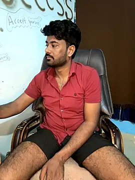 Snapshot of MeekBatgirl chatting on November 11, 2025, 6:03 pm MeekBatgirl online show from November 11, 2025, 6:03 pm