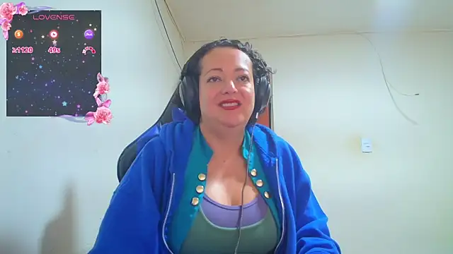 Miss Oriana online show from November 21, 2025, 8:52 pm