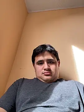 Snapshot of whitsblack chatting on November 17, 2025, 8:46 pm whitsblack online show from November 17, 2025, 8:46 pm