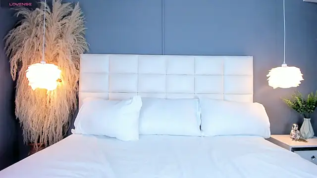 Snapshot of AnastasiaBlare chatting on December 4, 2025, 5:23 pm AnastasiaBlare online show from December 4, 2025, 5:23 pm