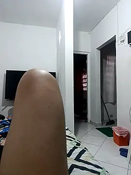 Snapshot of olivo2018 chatting on October 29, 2025, 9:03 pm olivo2018 online show from October 29, 2025, 9:03 pm