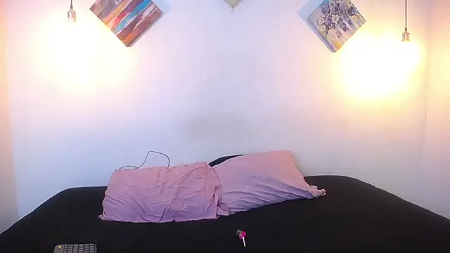 escar let online show from November 12, 2025, 3:54 am