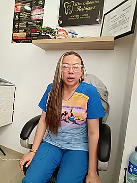 Snapshot of Madisson-04_ chatting on June 23, 2026, 3:32 pm Madisson-04 online show from June 23, 2026, 3:32 pm