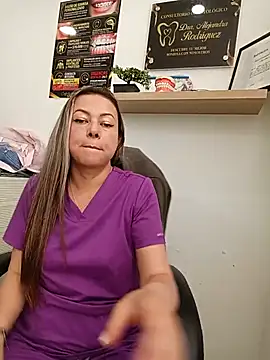 Snapshot of Madisson-04_ chatting on July 14, 2026, 3:29 pm Madisson-04 online show from July 14, 2026, 3:29 pm