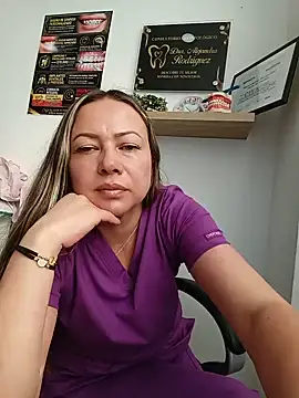 Snapshot of Madisson-04_ chatting on July 22, 2026, 1:02 pm Madisson-04 online show from July 22, 2026, 1:02 pm
